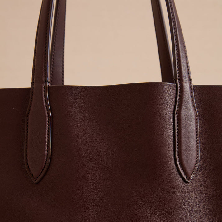 Minimalist Large Capacity Leather Tote Handbag